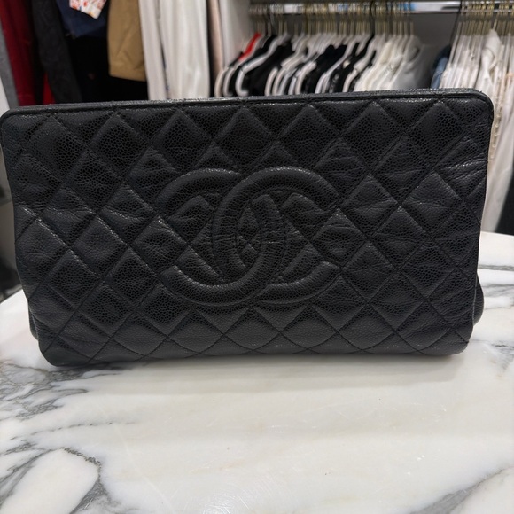 CHANEL Handbags - Chanel Black Leather Timeless Clutch - Magnetic closure